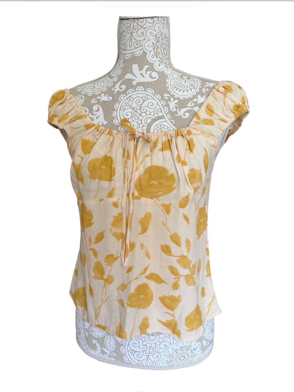 Dynamite floral blouse